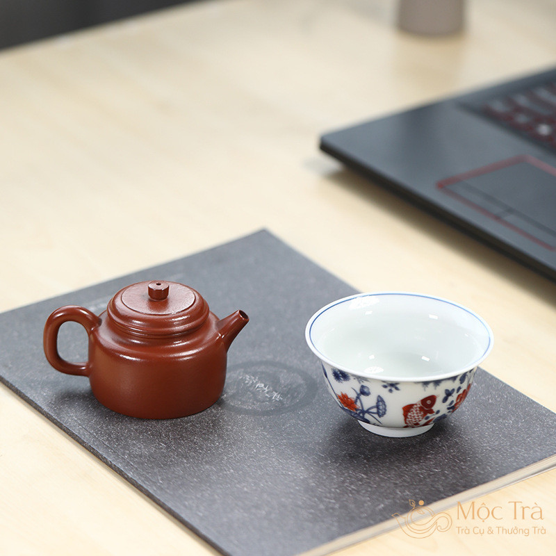 Ấm tử sa Độc Ẩm Đức Trung Chu Nê cao cấp ATS39
