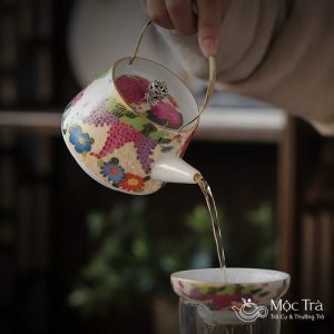 Bộ sản phẩm đồng bộ tạo nên trải nghiệm thưởng trà hoàn chỉnh